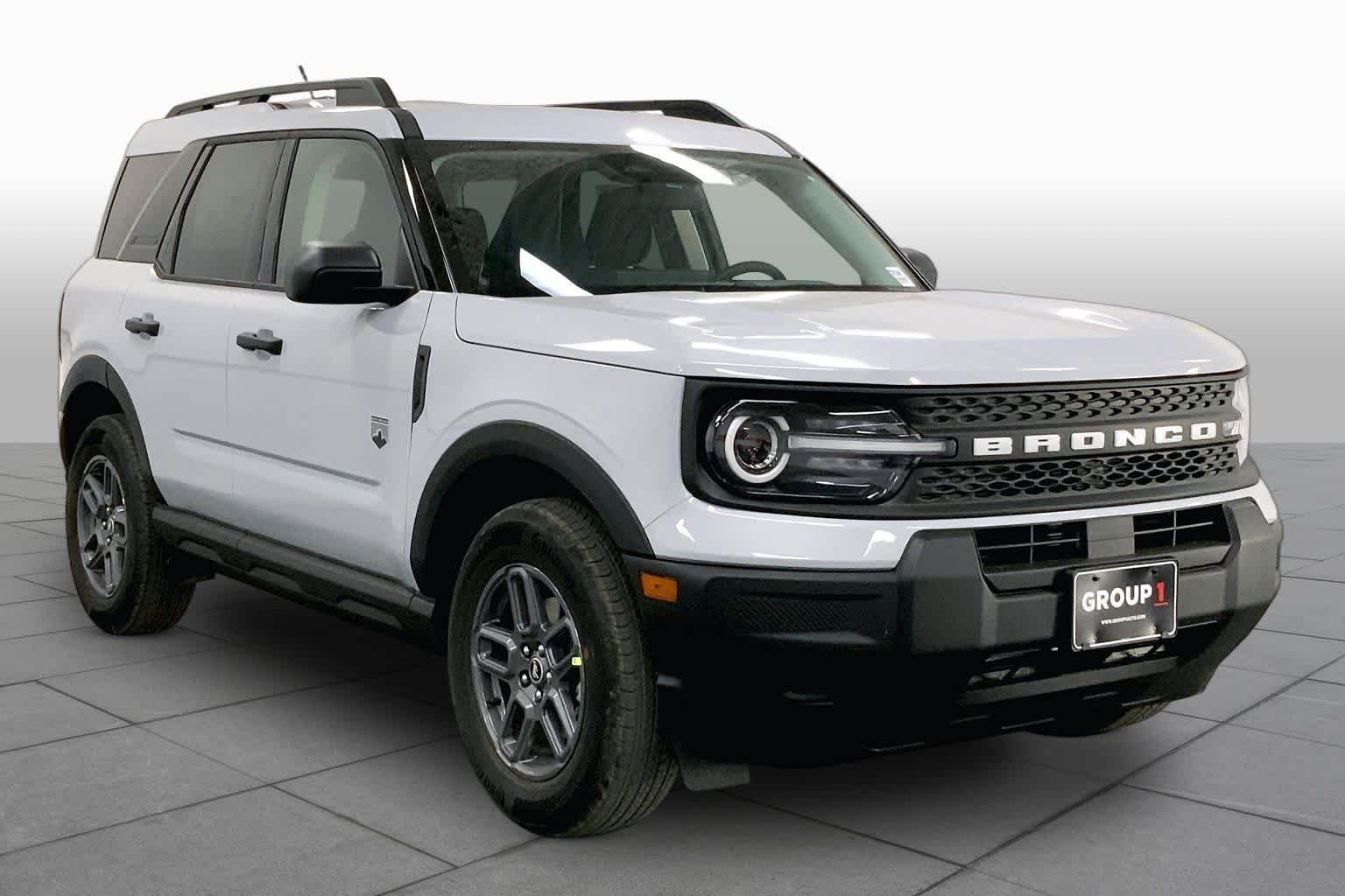 New 2026 Space White Metallic Ford Big Bend® image 2