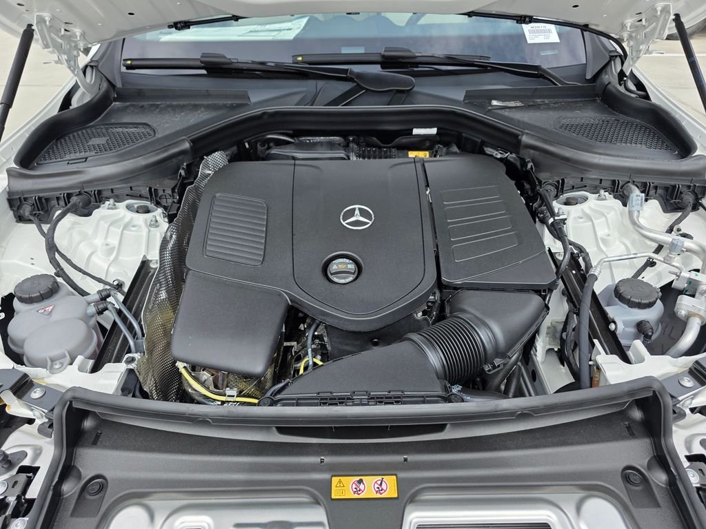 New 2026 Polar White Mercedes-Benz GLC 300 image 30