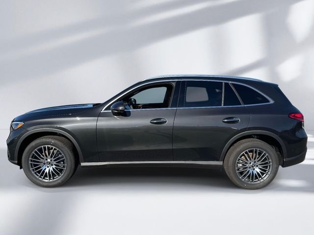 New 2026 Graphite Grey Metallic Mercedes-Benz GLC 300 image 4