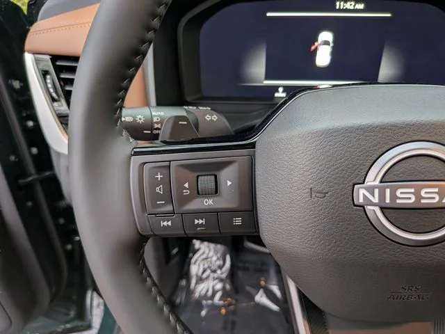 New 2026 Obsidian Green Pearl Nissan Platinum image 26