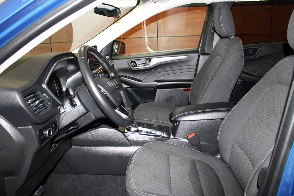 Certified Used 2023 Atlas Blue Metallic Ford Active image 17