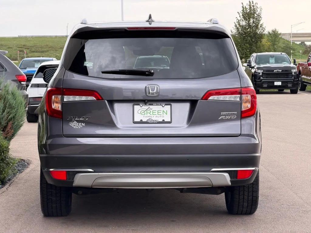 Used 2020 Silver Honda Touring image 8