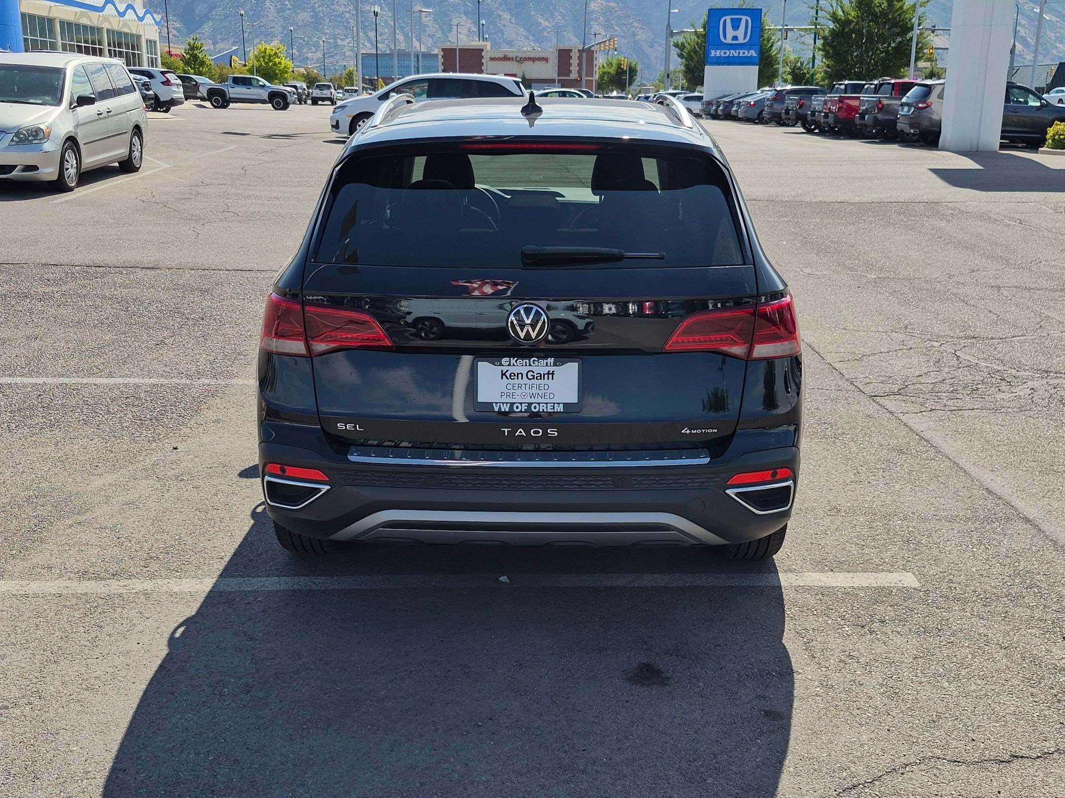 Certified Used 2023 Deep Black Pearl Volkswagen SEL image 5