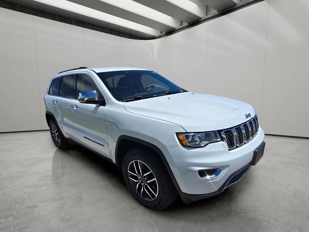 Used 2019 Bright White Clearcoat Jeep Limited image 7