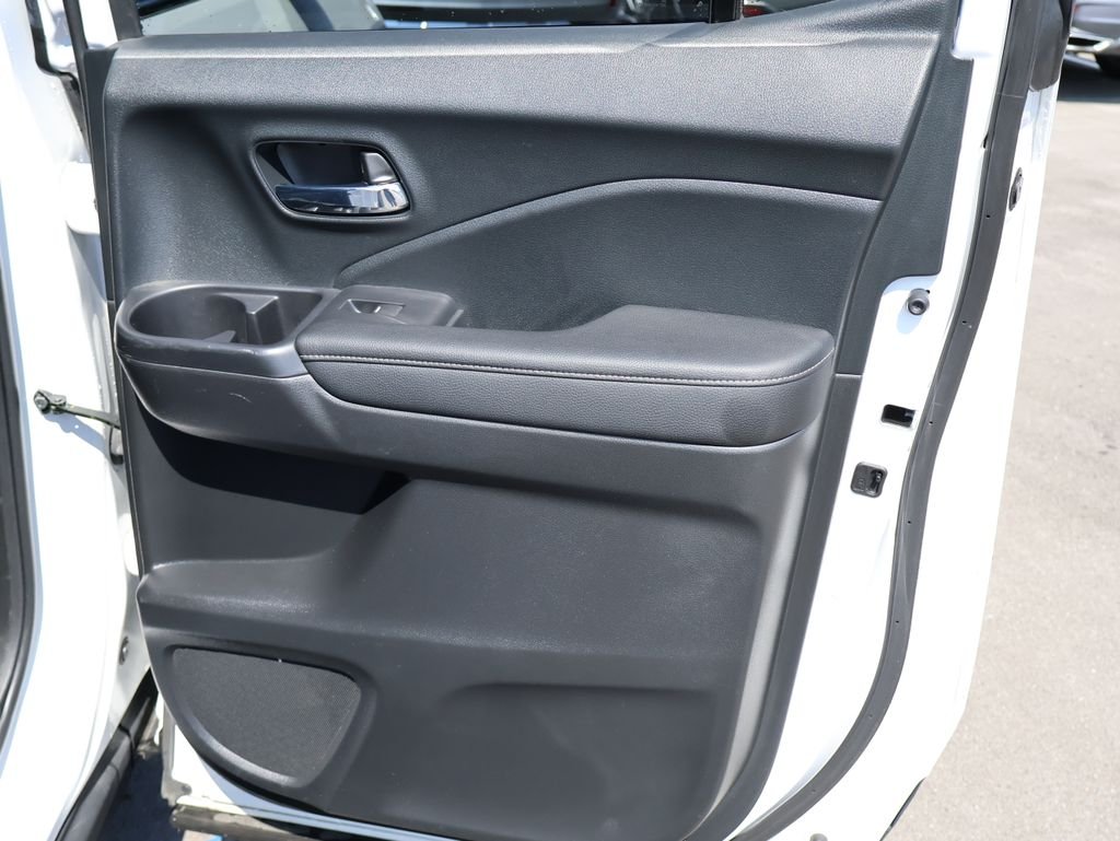 Used 2023  Honda RTL image 14