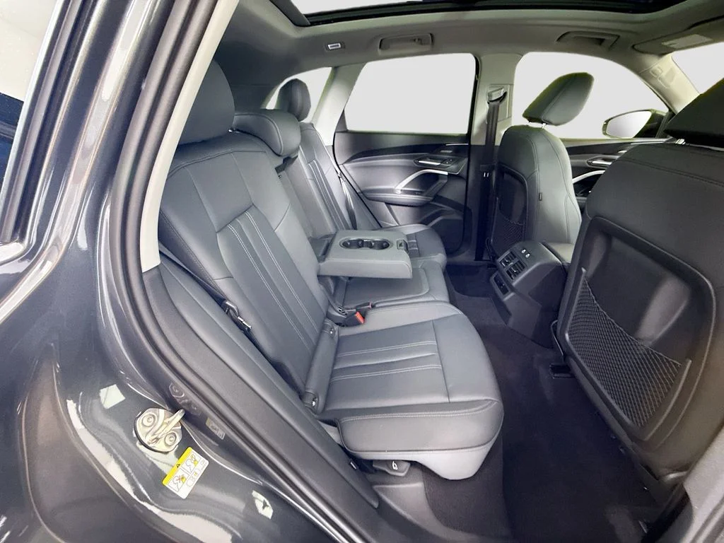 New 2026  Audi Premium Plus image 23