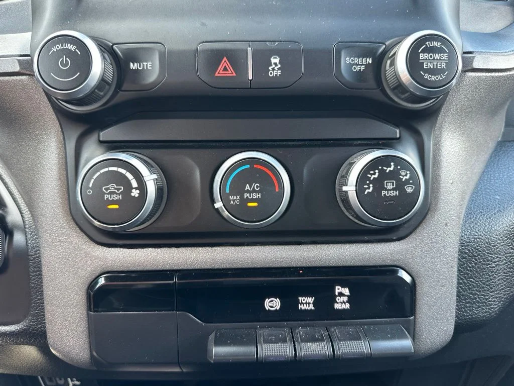 Used 2022 Silver Ram Tradesman image 33