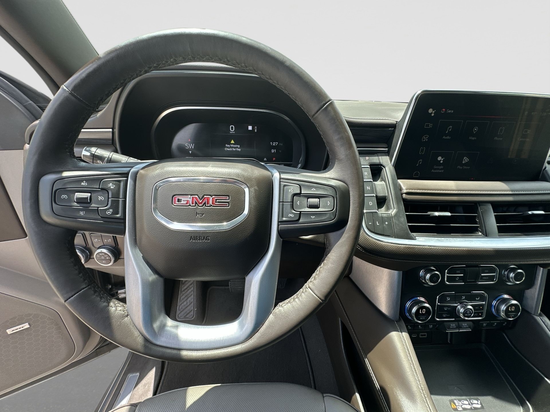 2022 GMC Yukon XL SLT - Photo 11
