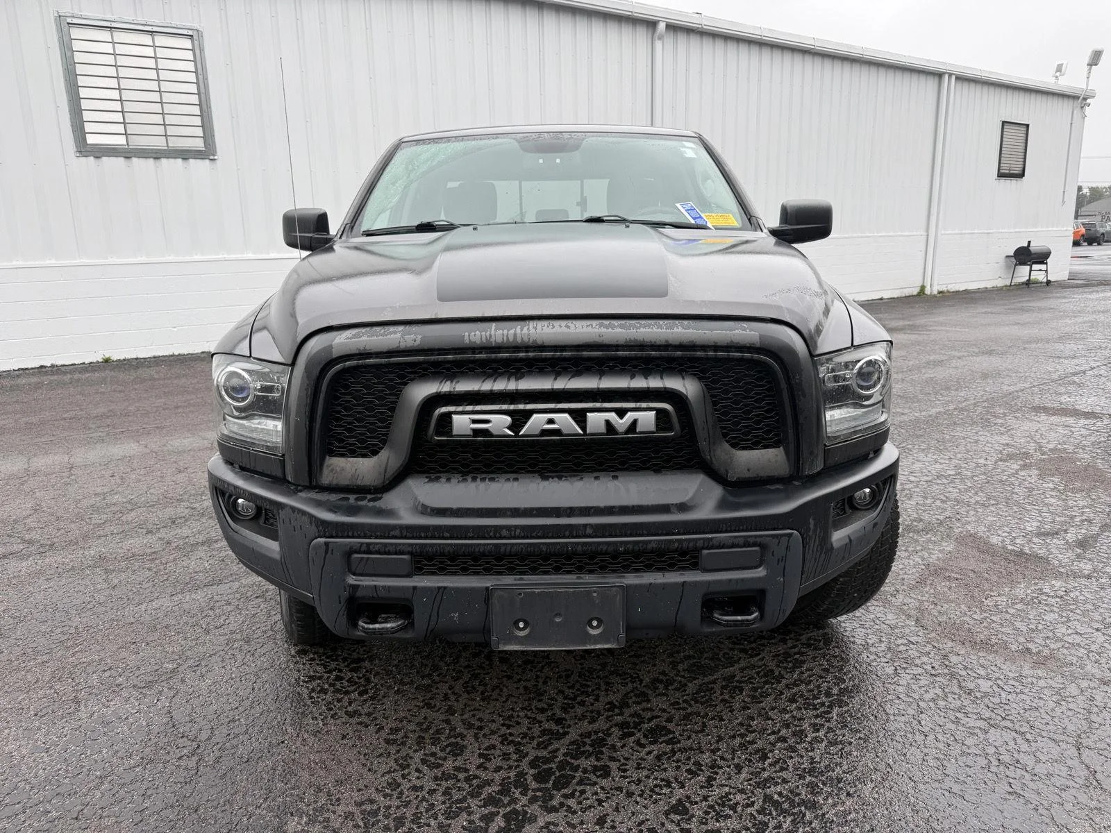 Used 2020 Granite Crystal Metallic Clearcoat Ram Warlock image 5