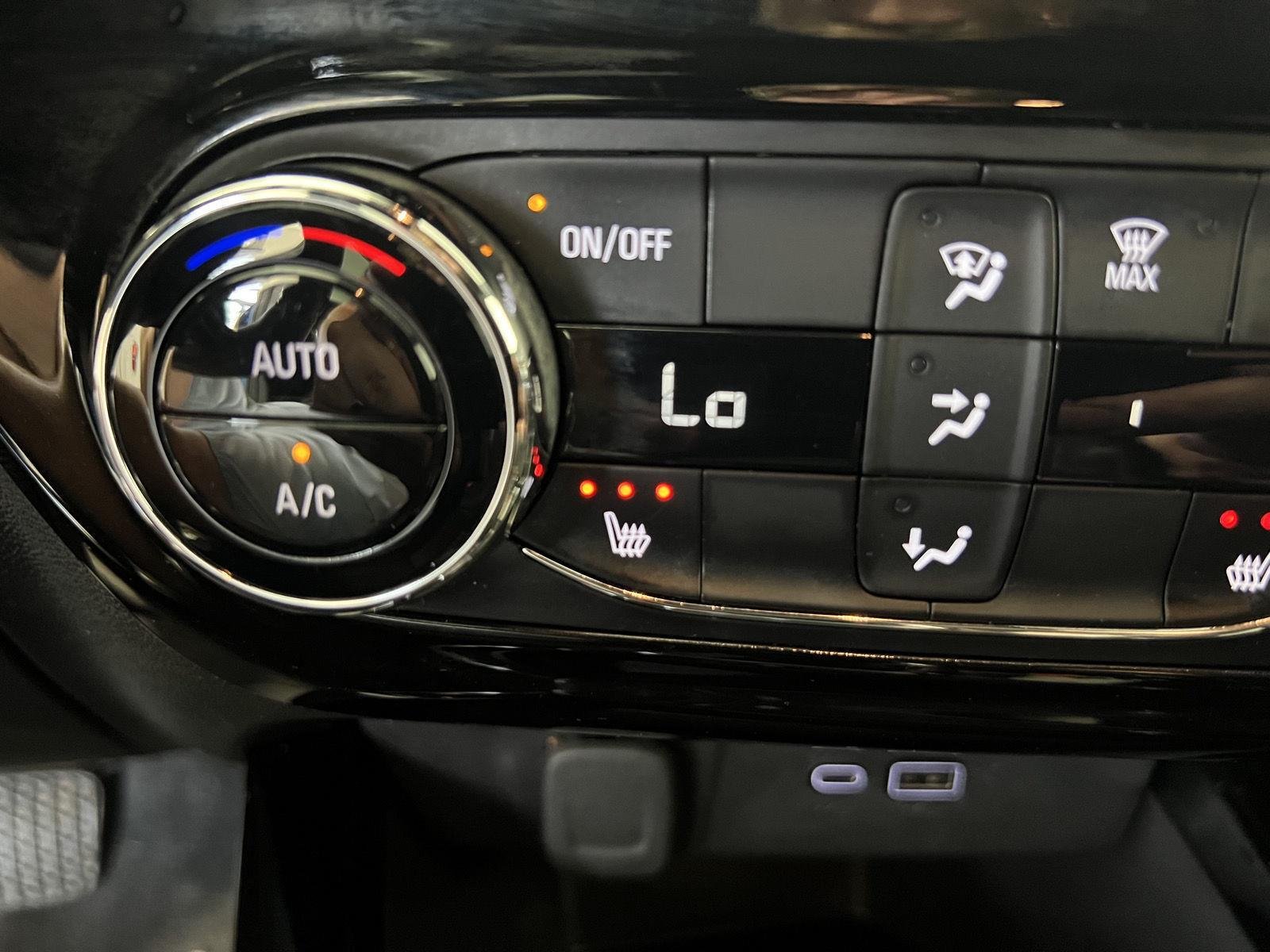 Used 2024 Fountain Blue Chevrolet 2RS image 16