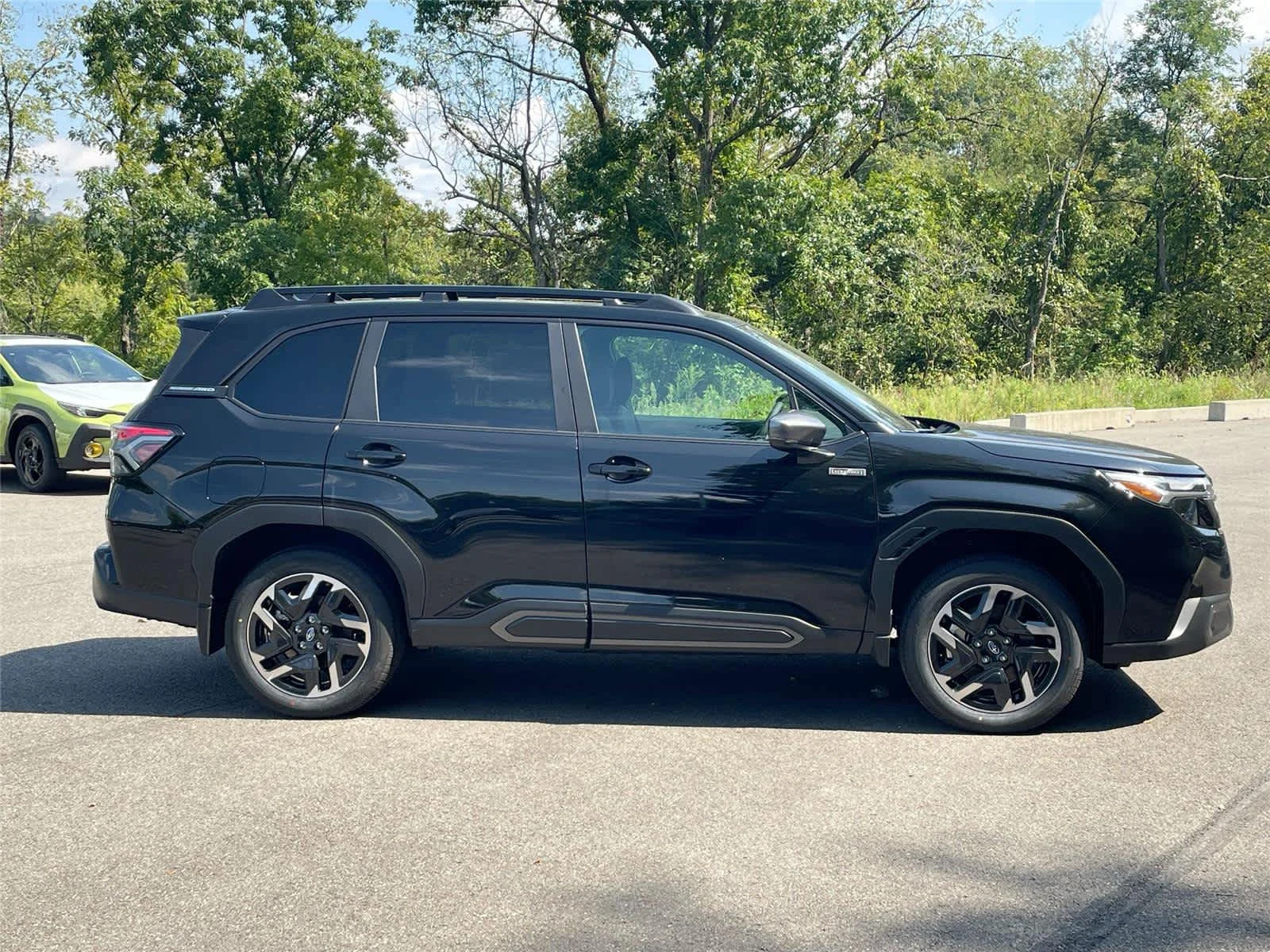 New 2026 CRYSTAL BLACK SILICA Subaru Limited Hybrid image 6