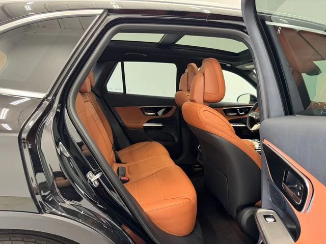 New 2026  Mercedes-Benz GLC 300 image 19