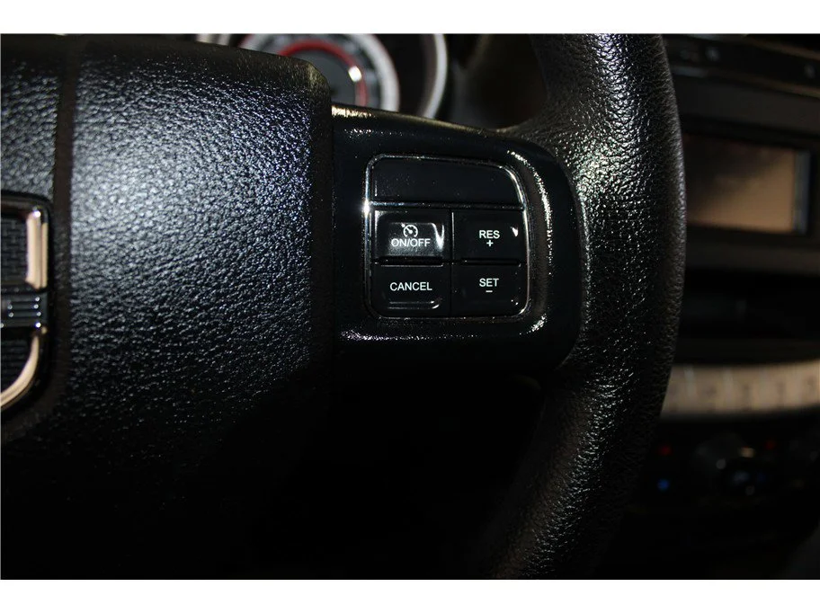 Used 2019 Pitch Black Clearcoat Dodge SE Value Pkg image 31