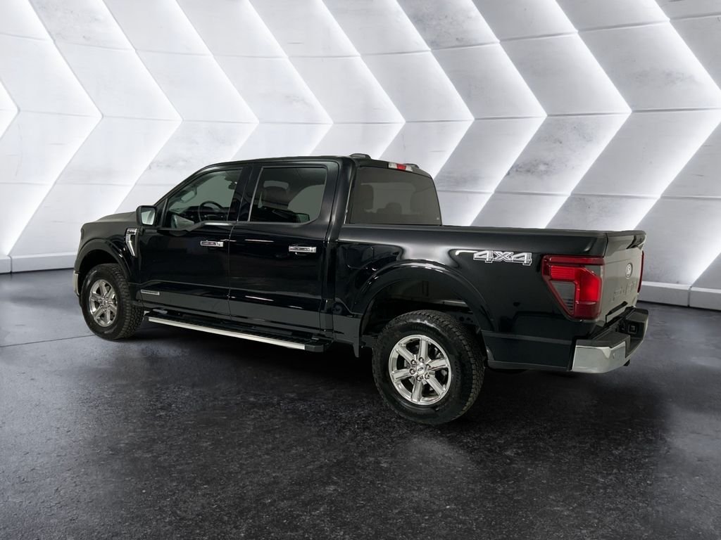 Used 2025 Black Ford XLT image 6