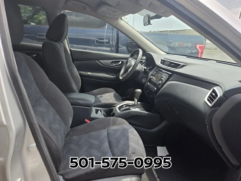 Used 2015 Brilliant Silver NISSAN S image 10
