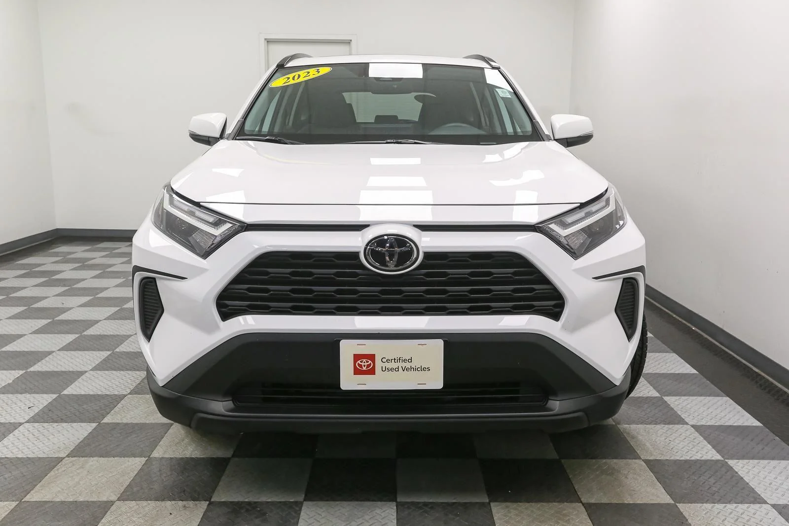 Certified Used 2023 Ice Cap Toyota XLE image 4