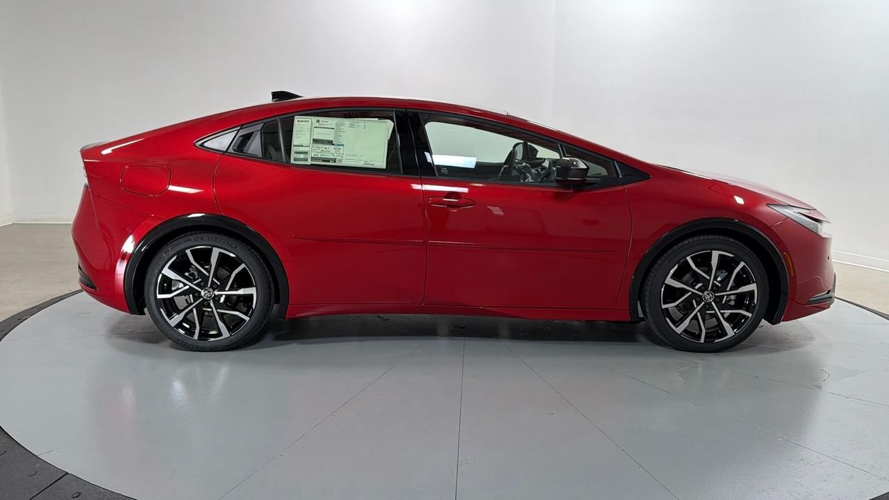 New 2026 Supersonic Red <sup>1</sup> Toyota  XSE Premium image 6
