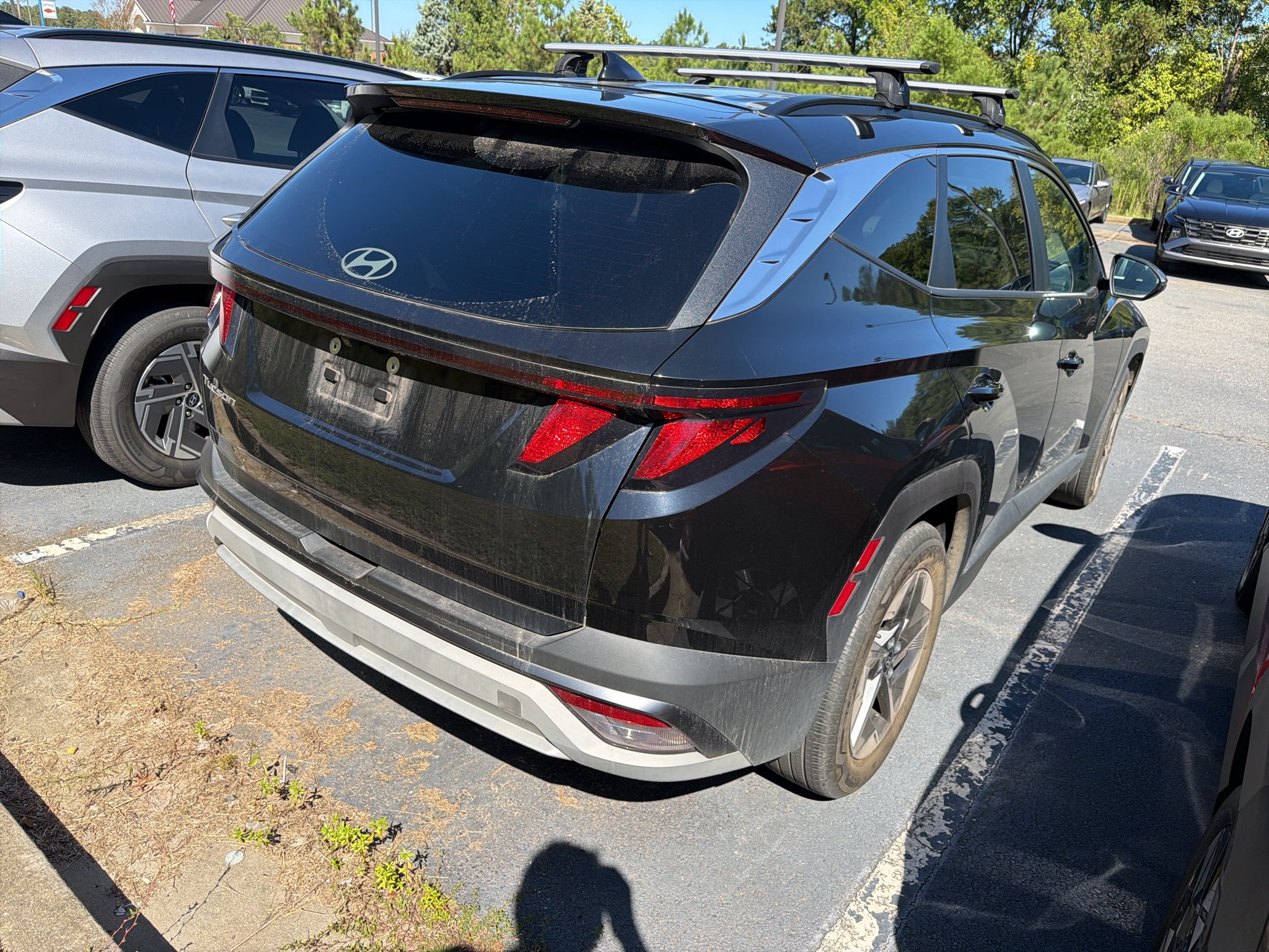 Certified Used 2025 Black Pearl Hyundai SEL image 3
