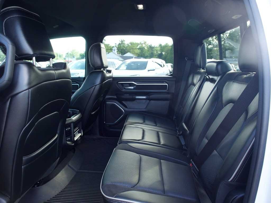 2024 RAM Ram 1500 Pickup Laramie - Photo 16