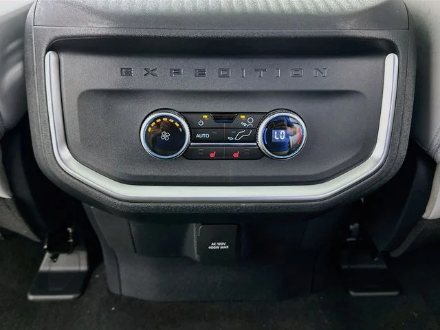 New 2027 Ford Expedition Max Platinum