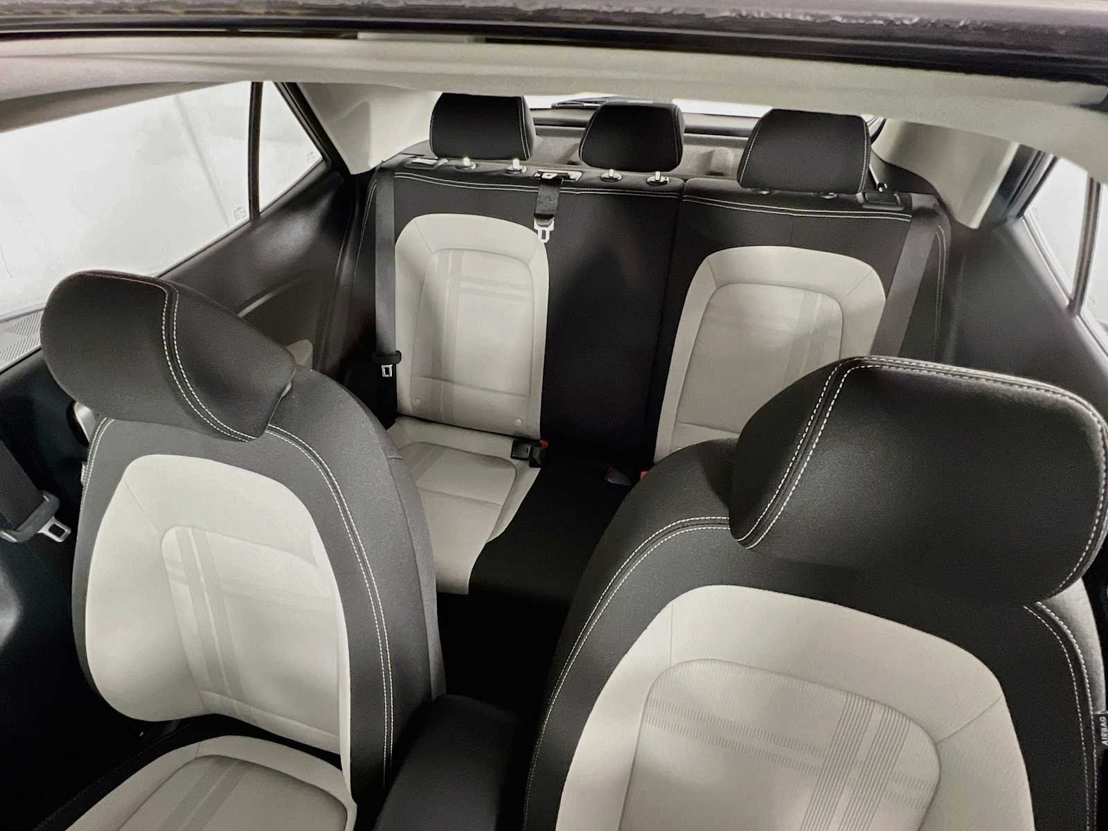 Used 2025 Shimmering Silver Hyundai SEL image 21