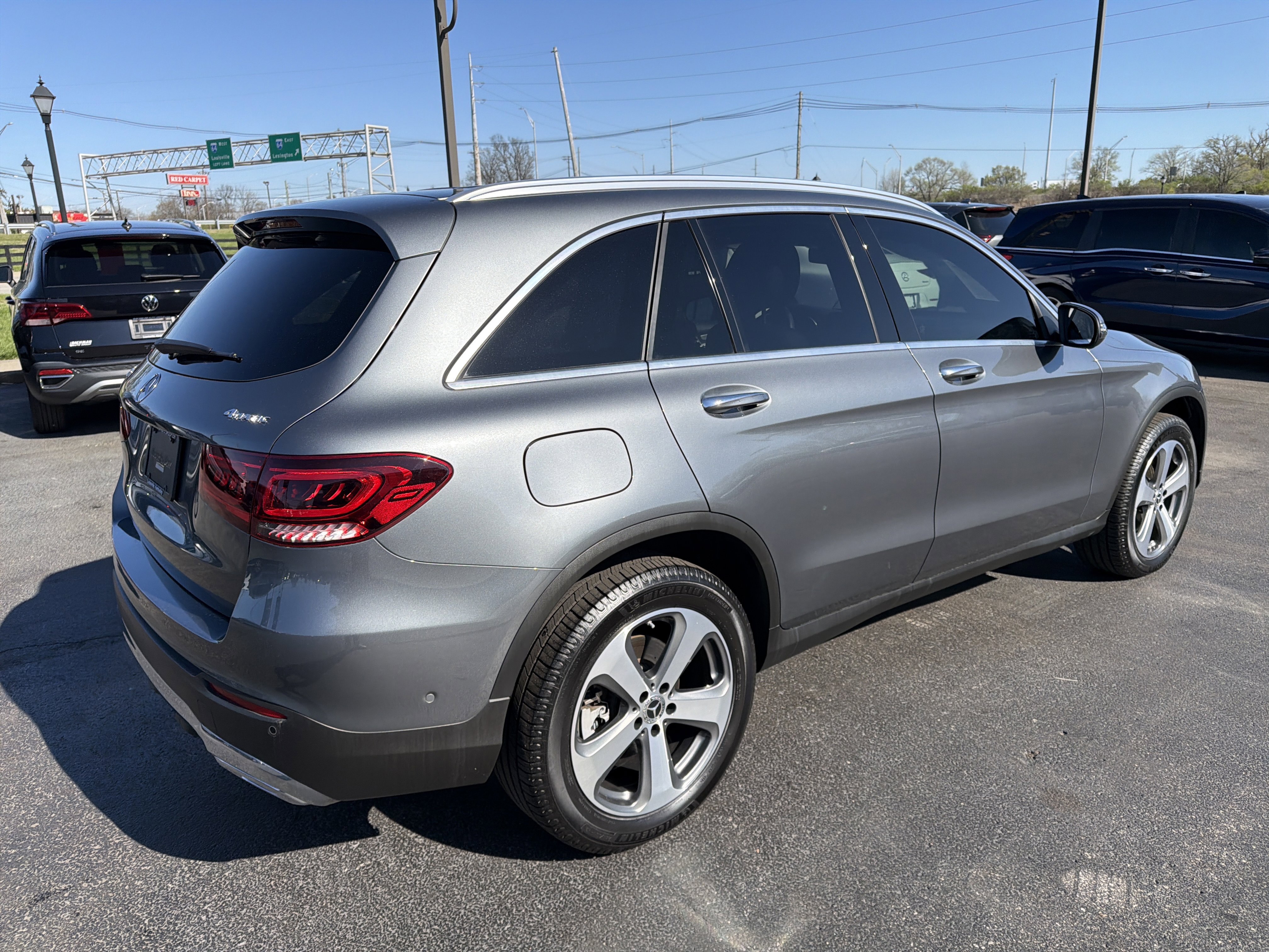Used 2022 Selenite Grey Metallic Mercedes-Benz 300 image 7