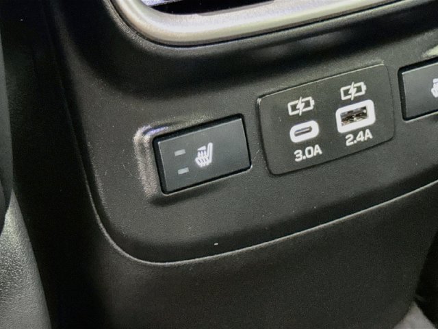 Used 2025 Gray Subaru Limited image 39