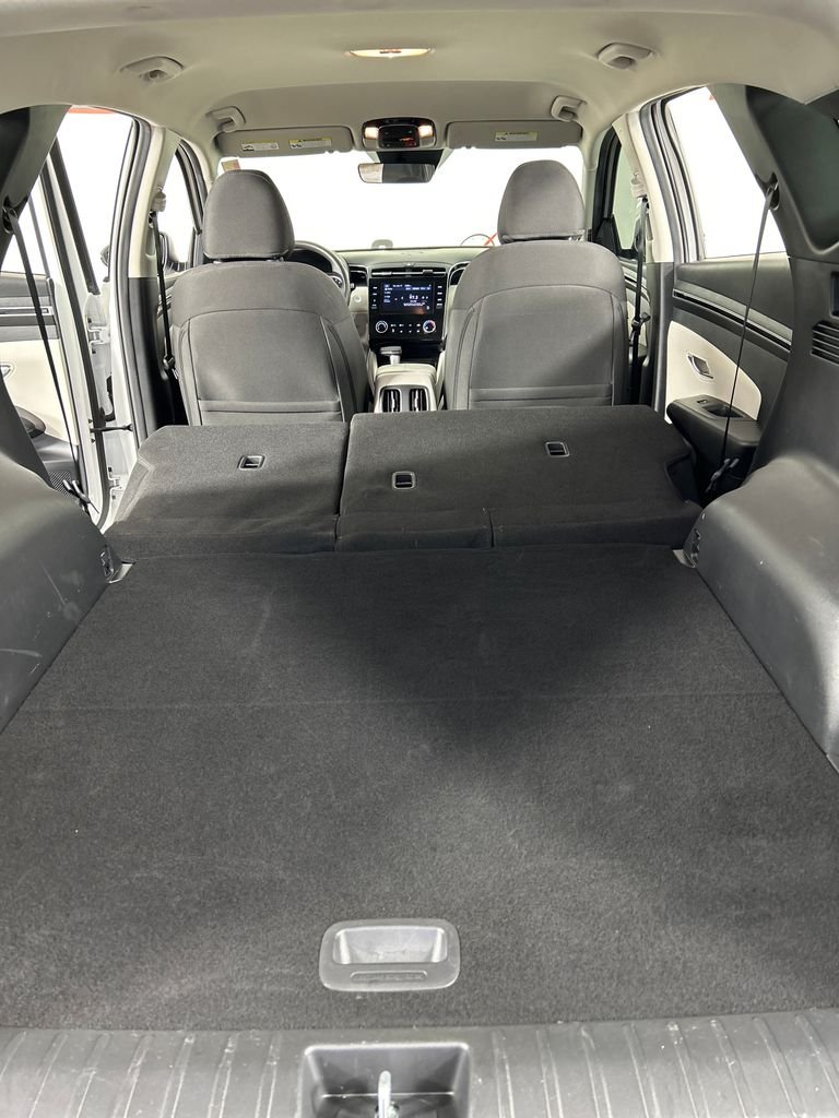 Used 2023 White Hyundai SEL image 20