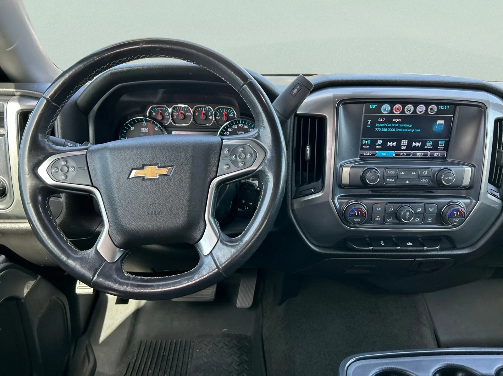 Used 2018 Graphite Metallic Chevrolet LT image 15