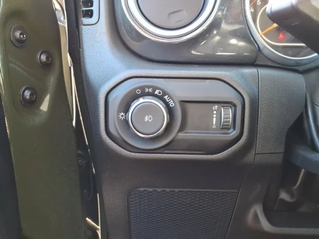 Used 2023 Green Jeep Rubicon 392 image 21