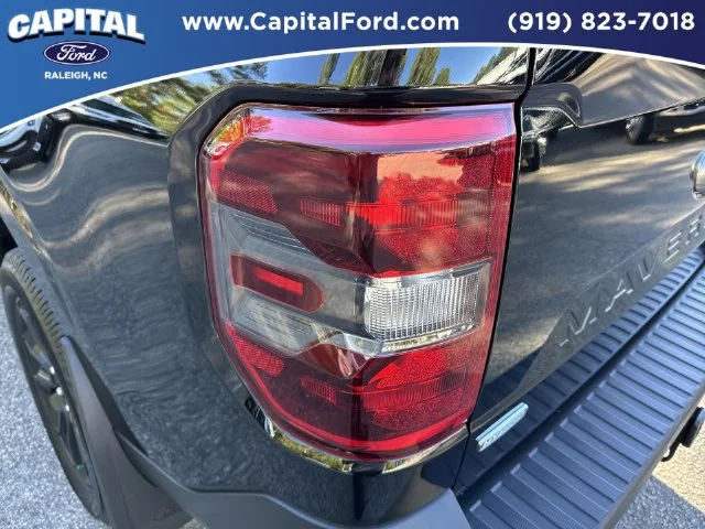 Used 2023 Black Ford Lariat image 15