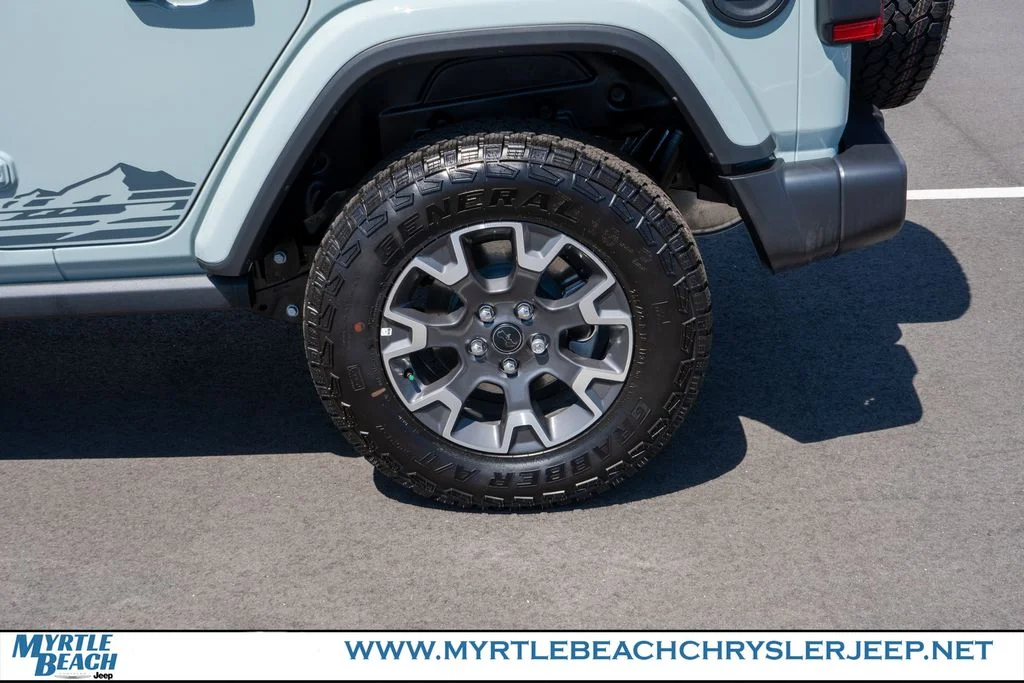 New 2026 Earl Clear-Coat Exterior Paint Jeep Sahara image 13