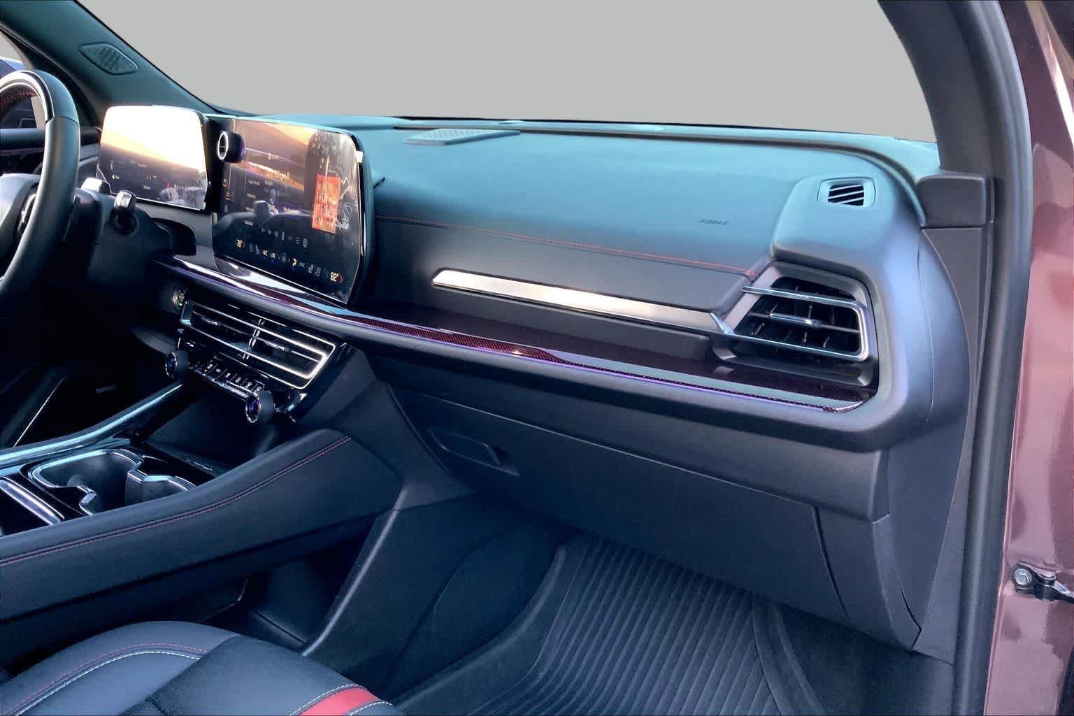 Used 2026 Stardust Metallic Chevrolet FWD RS image 18