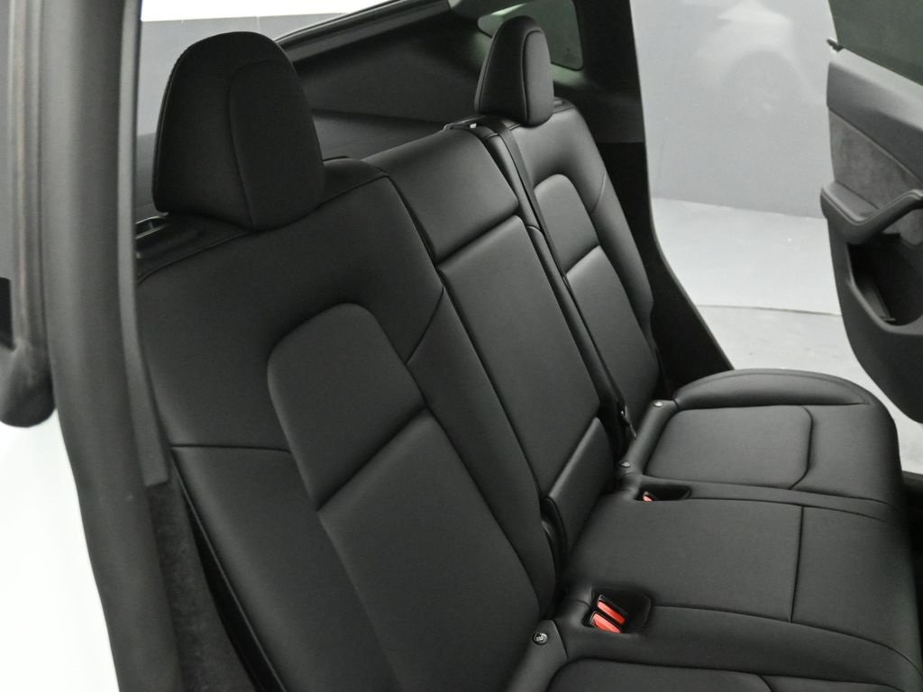 2023 TESLA MODEL Y - Image 20