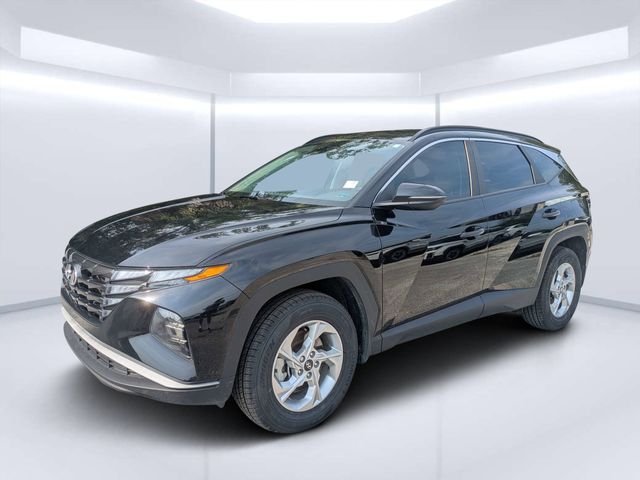 Used 2023 Black Hyundai SEL image 7