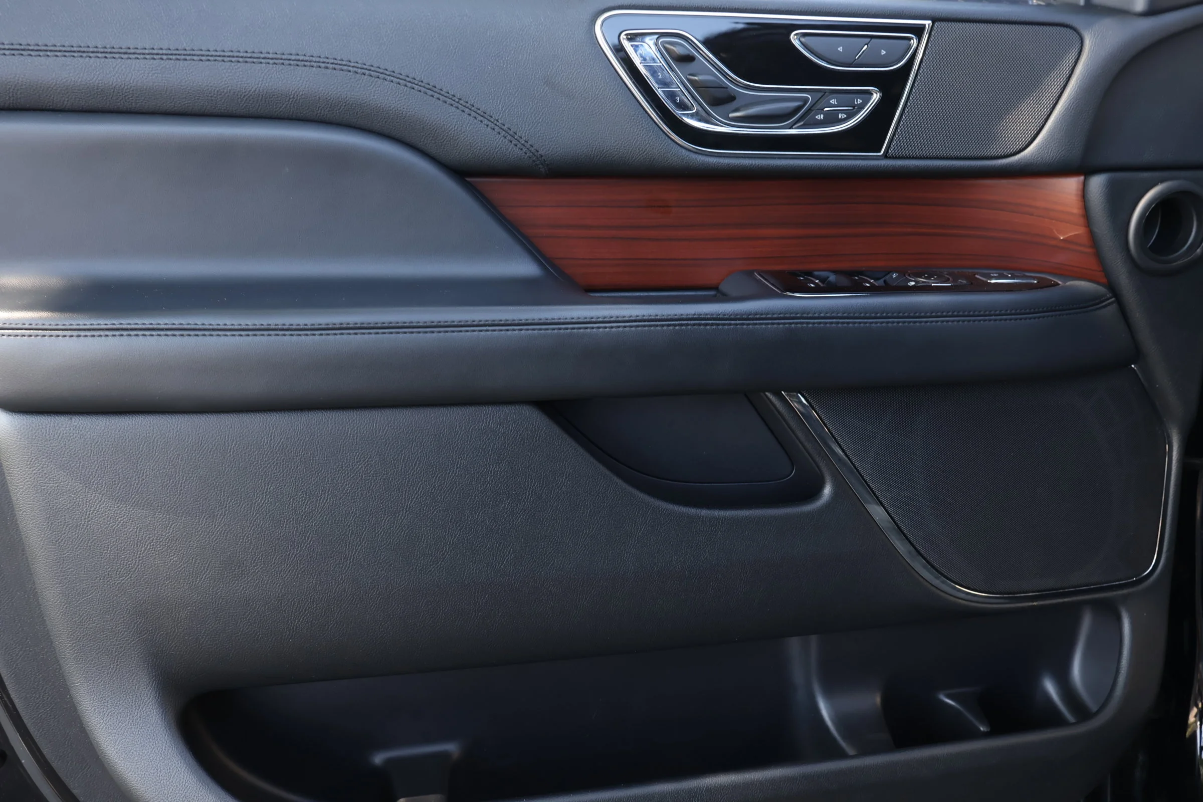 2022 Lincoln Navigator Reserve - Photo 15