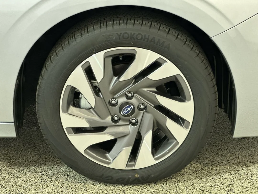 2025 Subaru Legacy Limited - Photo 10
