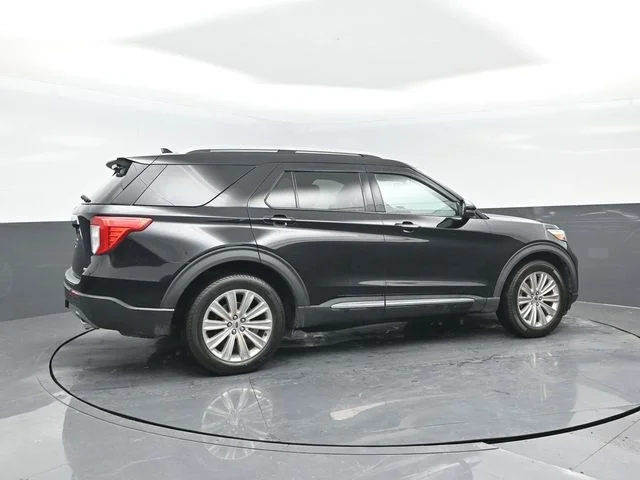 Certified Used 2020 Black Metallic Ford Limited image 37