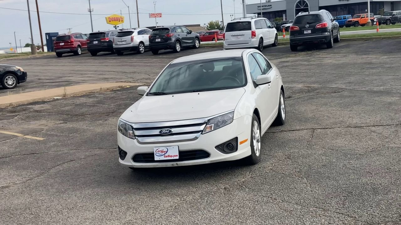 2012 Ford Fusion SE photo 3