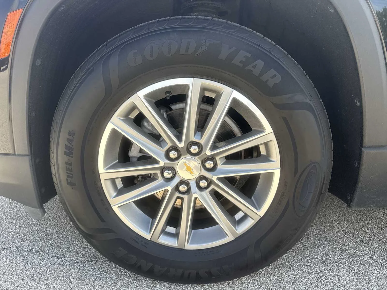 2023 Chevrolet Traverse 1LT - Photo 32