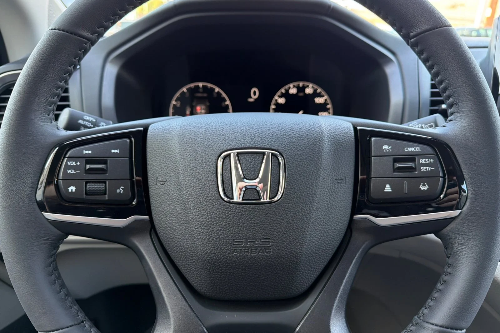 New 2027 Radiant Red Metallic II Honda EX-L image 26