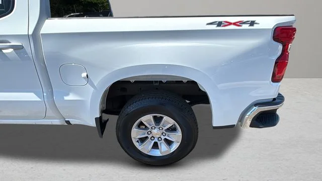 Used 2026 White Chevrolet LT image 39