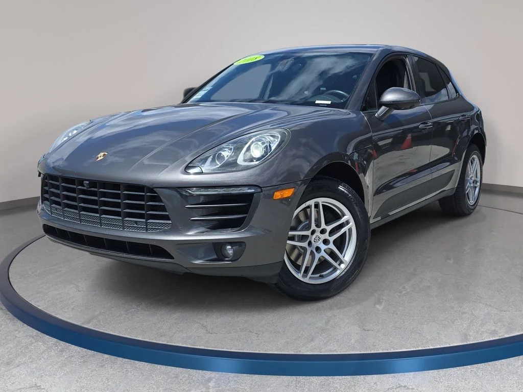 2018 Porsche Macan -'s photo