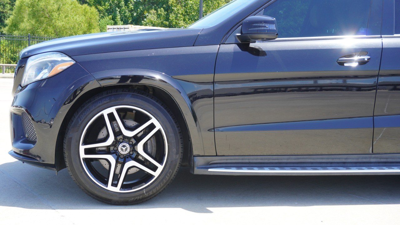 Used 2019 Black Mercedes-Benz GLS 550 image 10