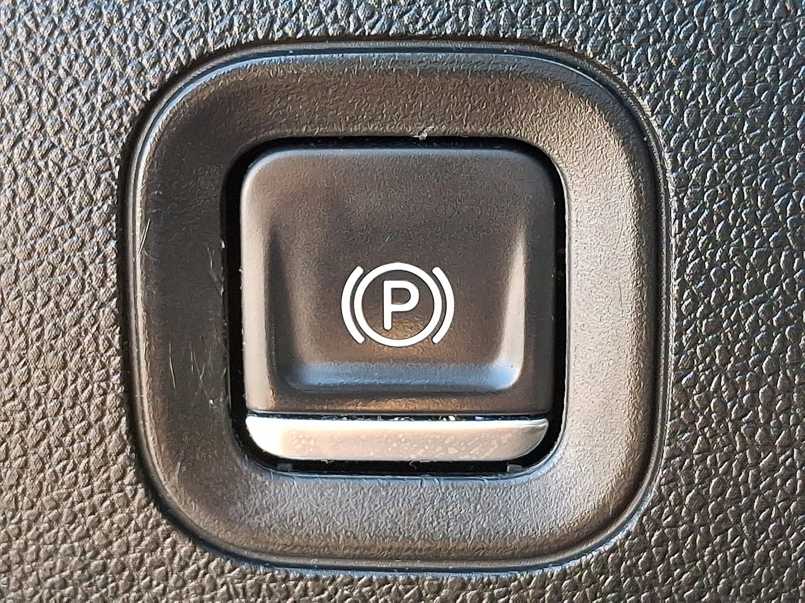 Used 2022 Northsky Blue Metallic Chevrolet LT image 26