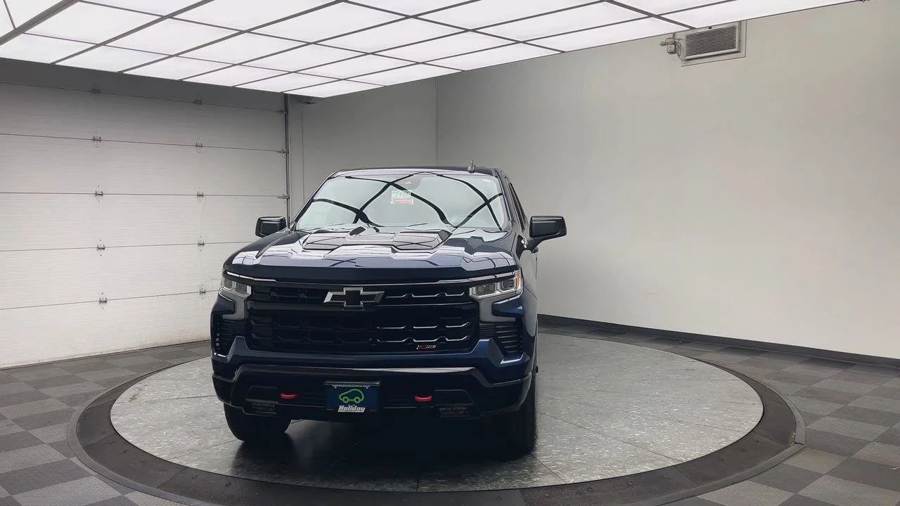Used 2023 NORTHSKY BLUE METALLIC Chevrolet LT Trail Boss image 38