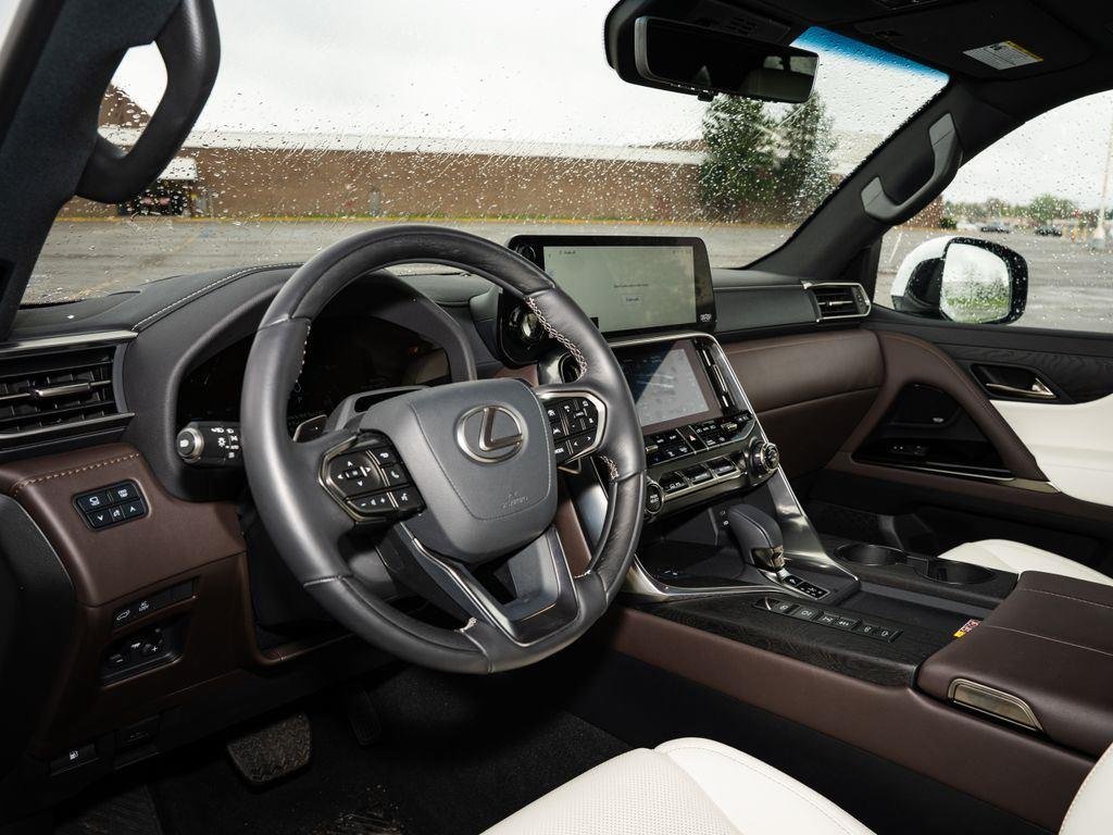 Used 2025 Eminent White Pearl Lexus LX 700h Luxury image 42