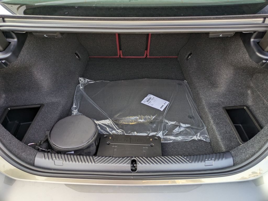 2026 BMW 5 Series 530i - Photo 25