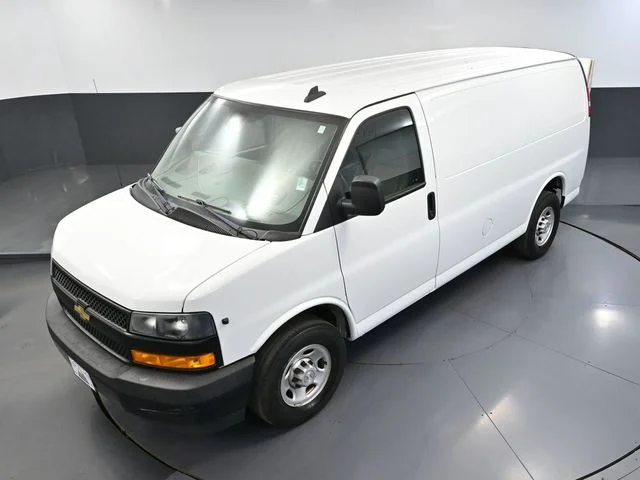 Used 2019 White Chevrolet Work Van image 44