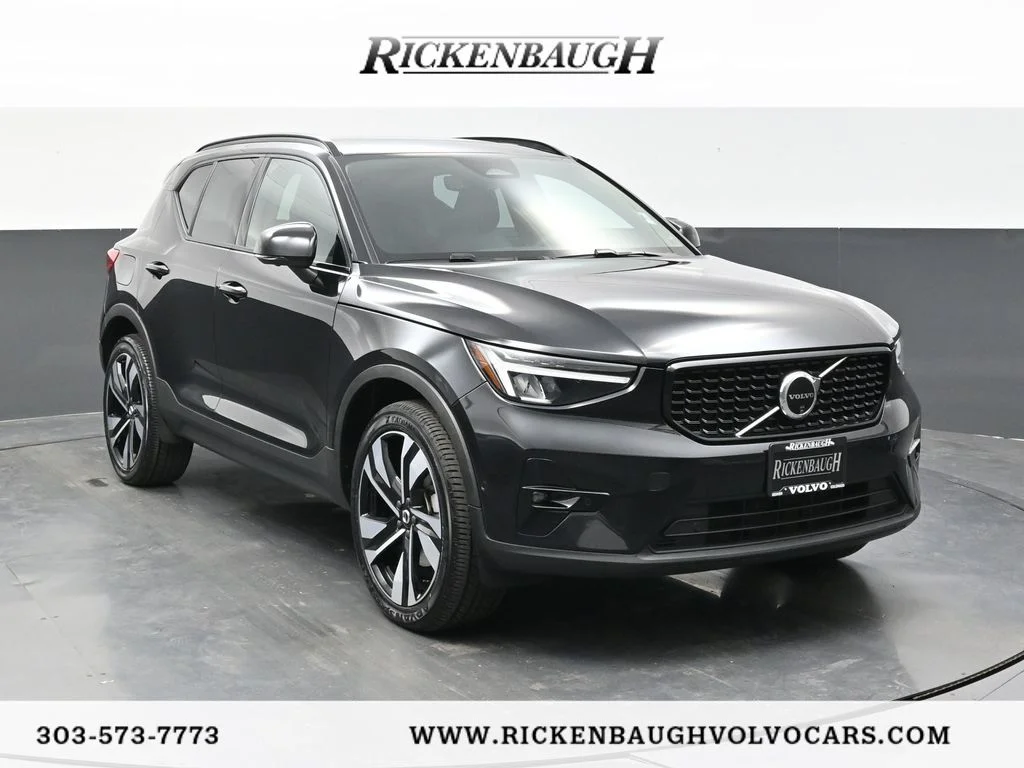 2024 Volvo XC40